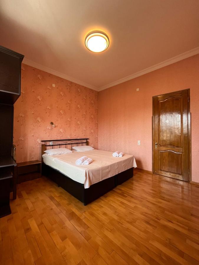 Hotel House On Ganja Street Kutaisi Exterior foto