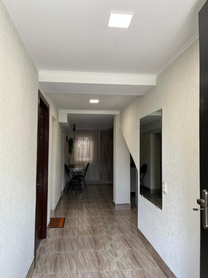 Hotel House On Ganja Street Kutaisi Exterior foto